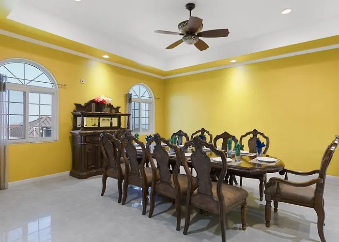 Hospitality Expert Vsv 9br Pool Villa