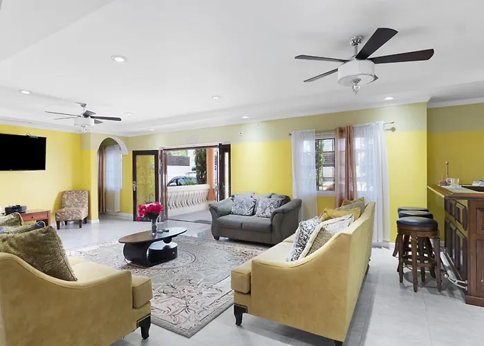 Hospitality Expert Vsv 9br Pool Montego Bay